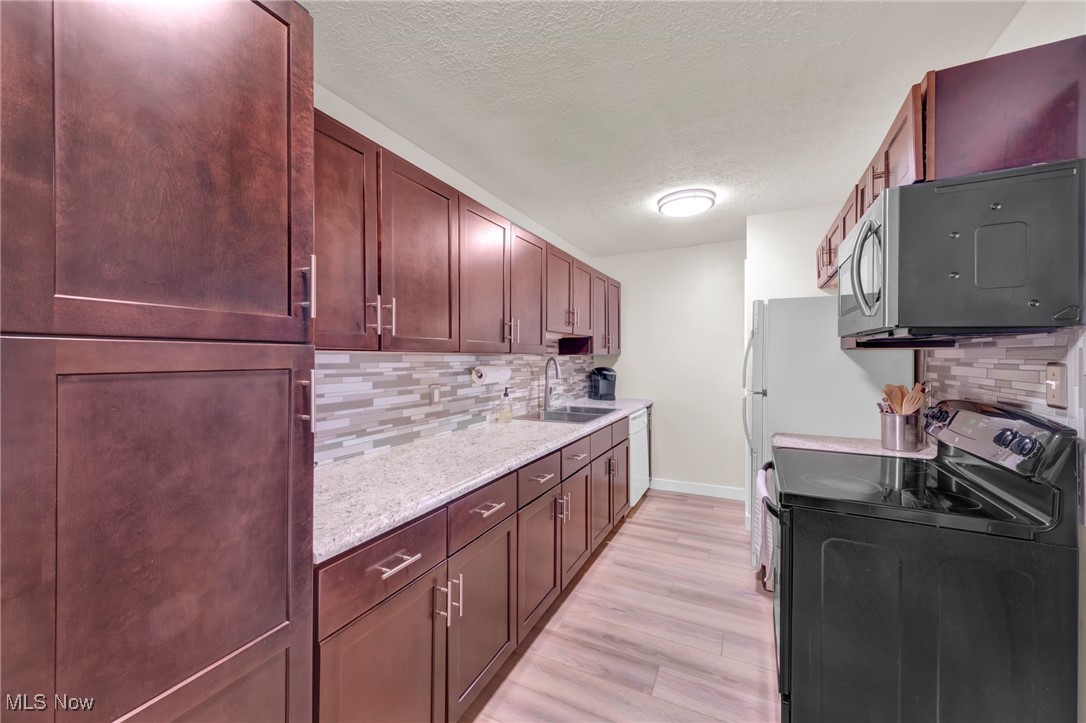 Gardens Bay Landing - Residential