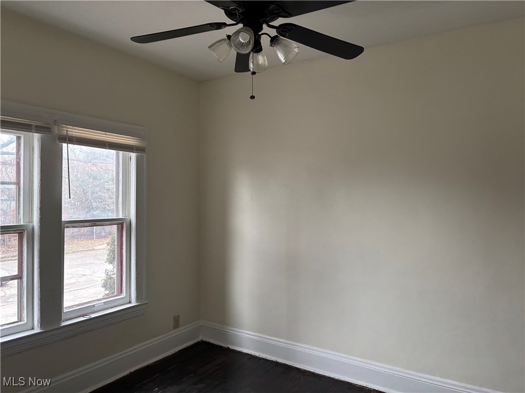 Euchts - Commercial Sale