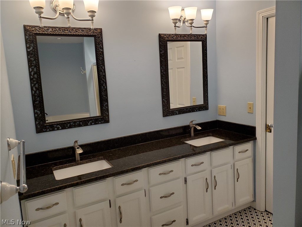 Yellow Creek Ledges Condo - Residential