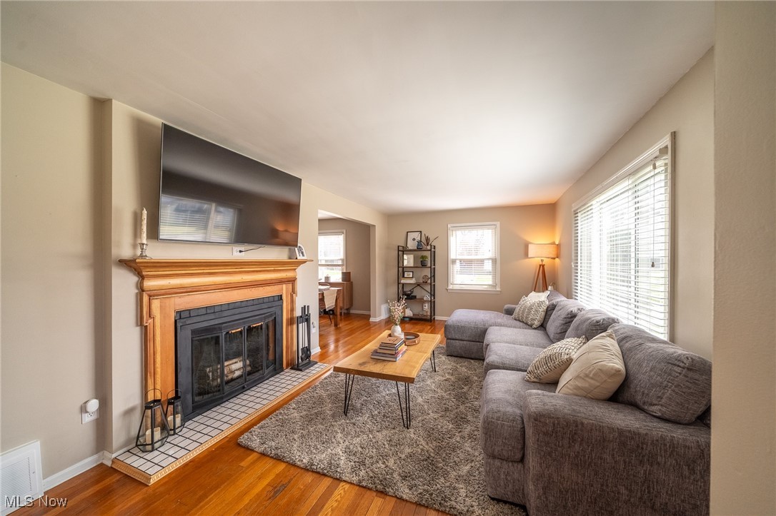 5295 Spencer Road