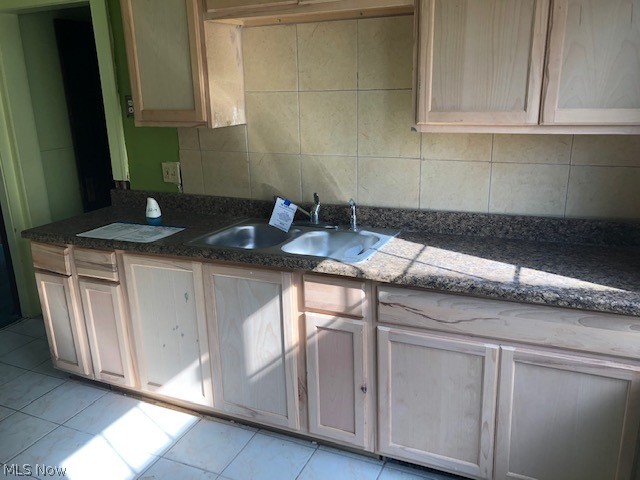 Lecona - Residential