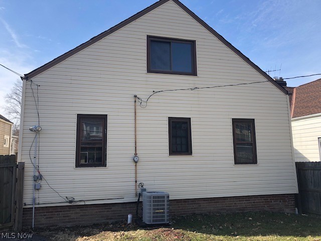 Lecona - Residential