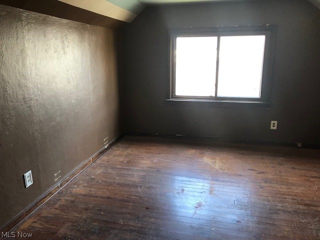 Lecona - Residential