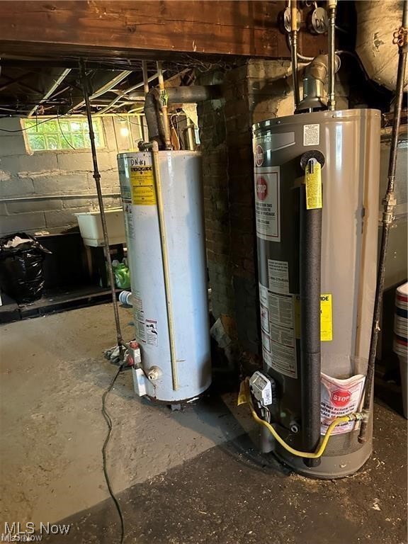 W J Lang Denison Ave - Residential Income