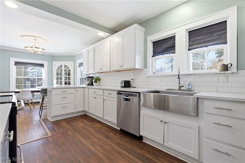 Tiny photo for 621 Greenwood Avenue, Akron, OH 44320 (MLS # 5187347)