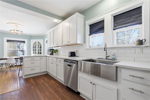 Tiny photo for 621 Greenwood Avenue, Akron, OH 44320 (MLS # 5187347)