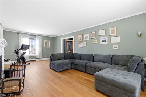 Tiny photo for 621 Greenwood Avenue, Akron, OH 44320 (MLS # 5187347)