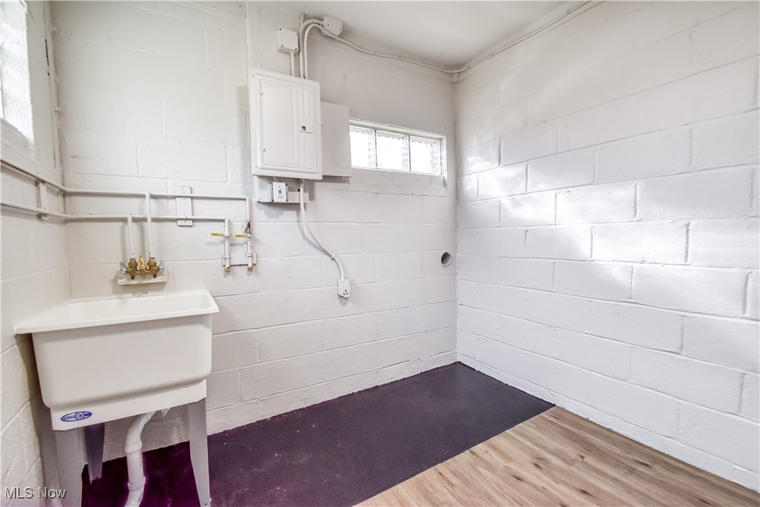 W H Telling Broadfields - Residential