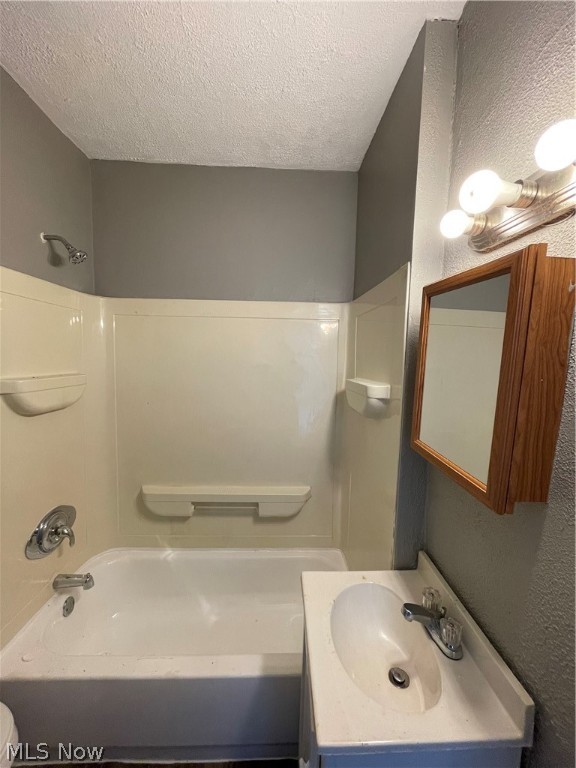 Dunbarn Ruggles - Residential Lease