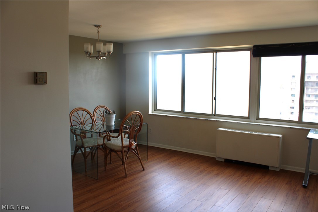 Marine Towers East - Residential