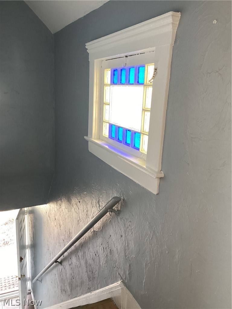 6009 W Clinton Avenue