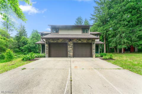 Photo for 6881 Chestnut Ridge Road