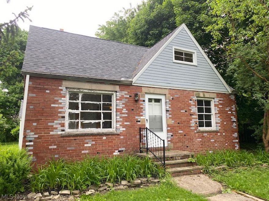 Take a look at this three bedroom bungalow home near downtown Willoughby.  This home is ready for your ideas.  The home is situated on a corner lot with kitchen, family room and dining area and a large open upstairs area with plenty of storage available.  The home does have a new gas furnace.  The attached one car garage was converted into living space and could be converted back.  The home has a nice lot with plenty of green space.  Take a look at this home and consider all it can offer.