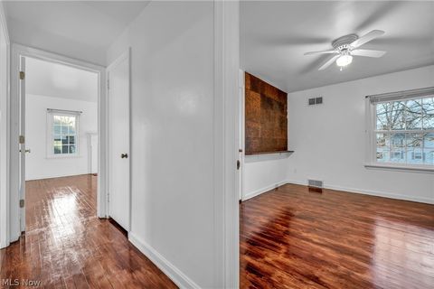 Tiny photo for 232 Edna Street, Poland, OH 44514 (MLS # 5184765)