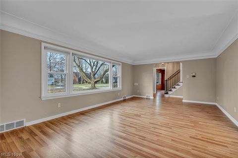 Tiny photo for 232 Edna Street, Poland, OH 44514 (MLS # 5184765)