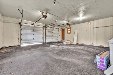 Tiny photo for 232 Edna Street, Poland, OH 44514 (MLS # 5184765)