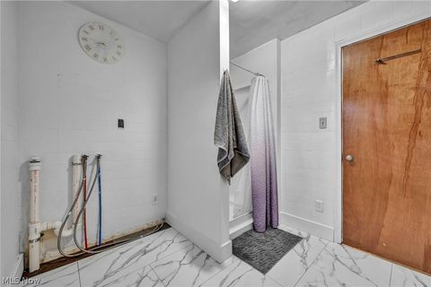 Tiny photo for 232 Edna Street, Poland, OH 44514 (MLS # 5184765)