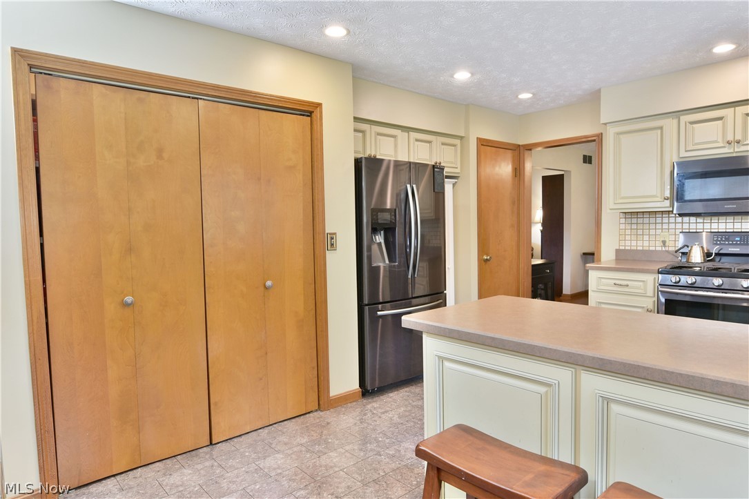 Sunny Estates - Residential