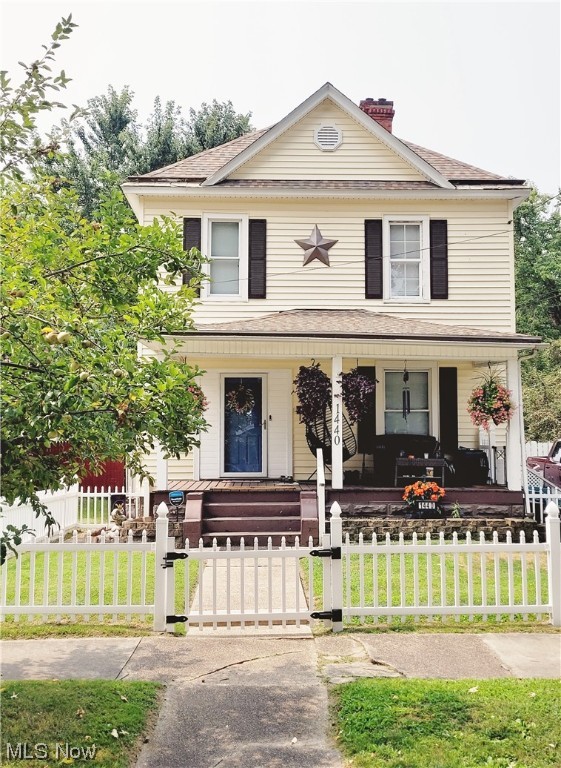 Get ready to enjoy this 3 bedroom 1.5 ba 2 story in N. Parkersburg. Home boasts 9 ft ceilings and has tons of charm. There is updated flooring, lighting, mai bath has been updated, and roof is 3 years young. there is off street parking and alley access. You can enjoy beginning your home ownership or downsizing.