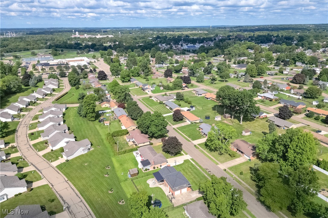 1516 Edmar Street, Louisville, Ohio image 39