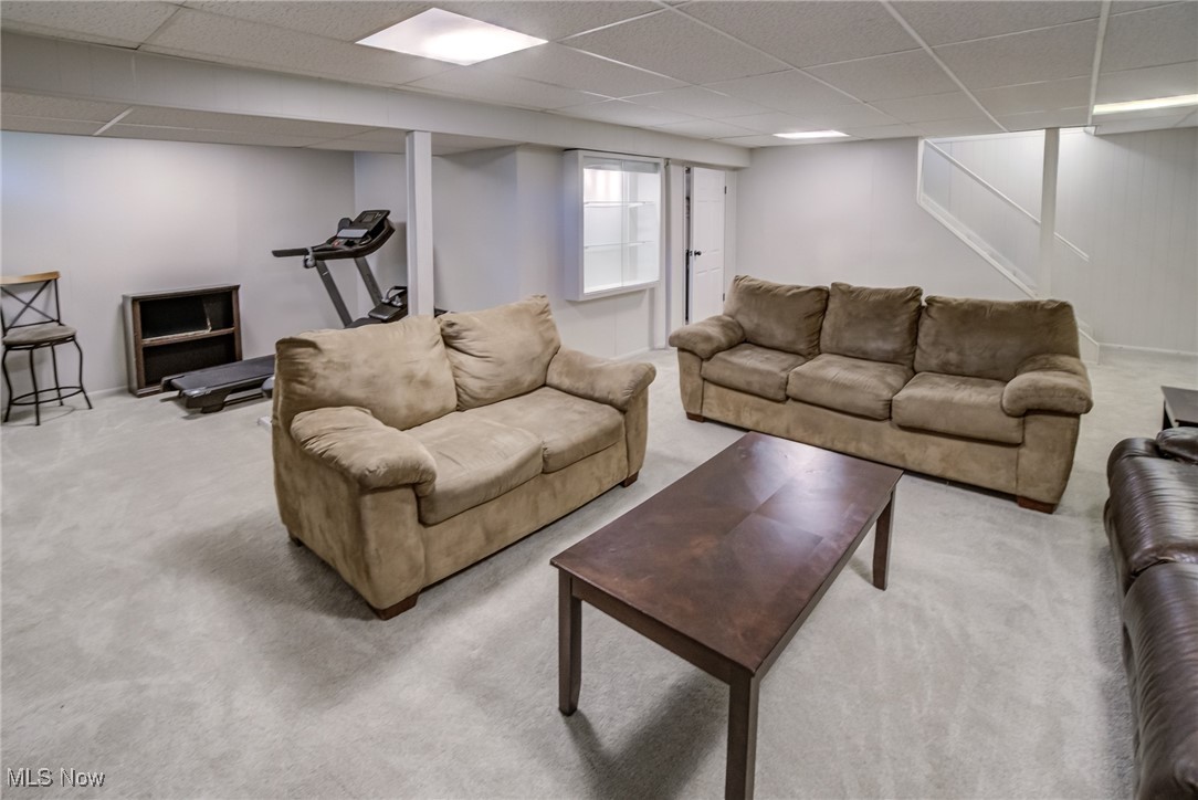 5636 Banbury Oval, Madison, Ohio image 32