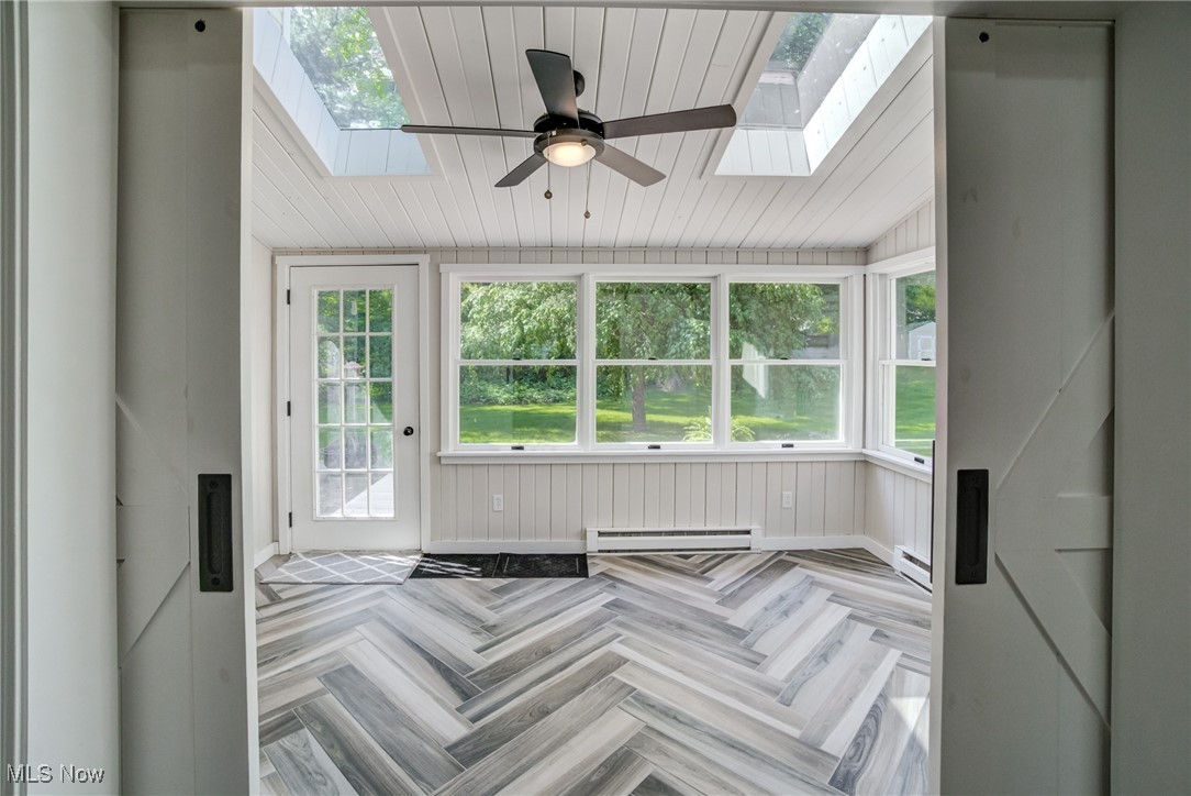 5636 Banbury Oval, Madison, Ohio image 17