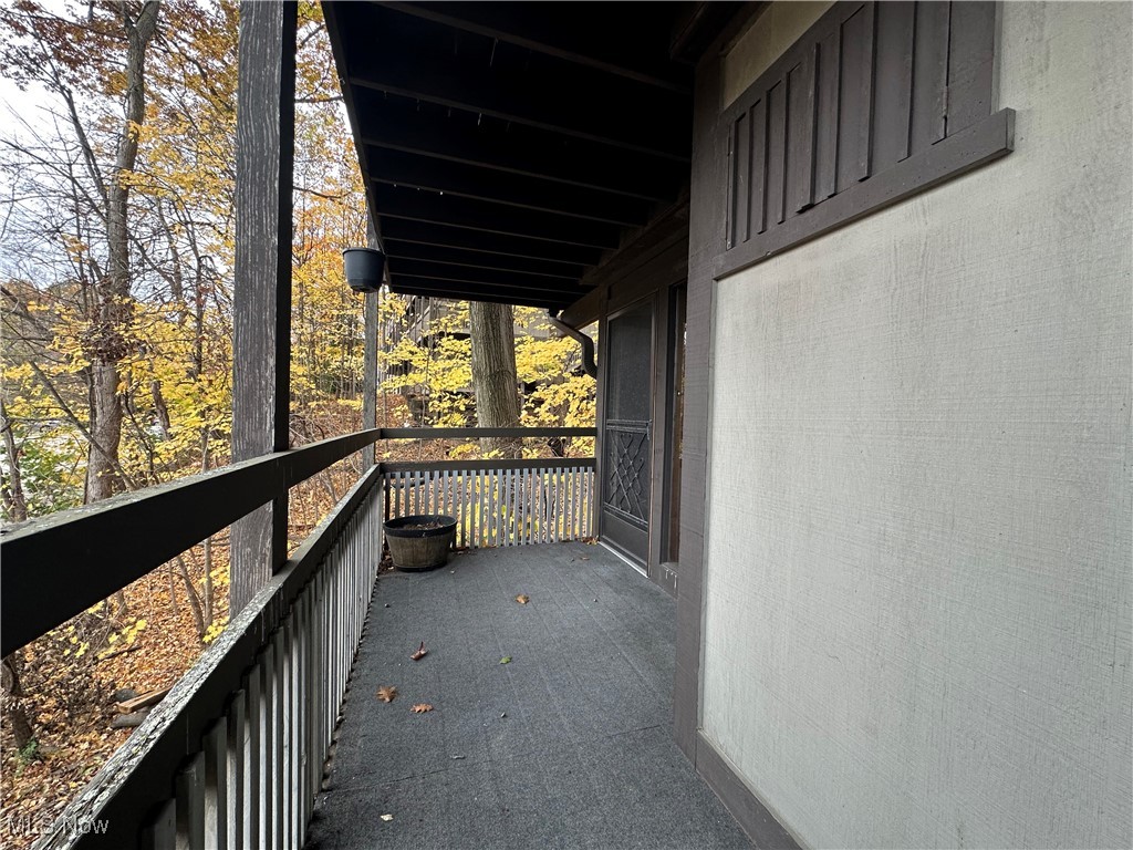 1722 B Treetop Trail #8, Akron, Ohio image 6