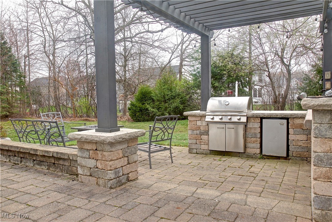 35317 Emory Drive, Avon, Ohio image 27
