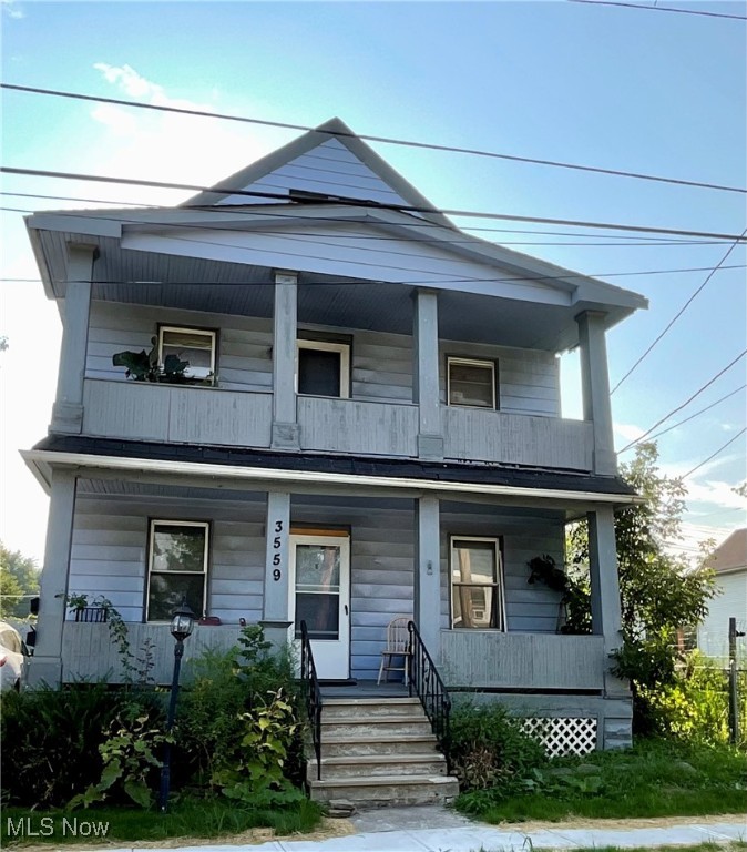 **Investment Opportunity: 2-Bedroom Units with Long-Term Section 8 Tenants ** Expand your real estate portfolio with this prime investment opportunity! This property features 2 units occupied by long-term section 8 ensuring a steady and reliable income stream. Conveniently located near downtown Cleveland , offering easy access to shopping, restaurants and public transportation. Minutes from the Metro Parks Don't Miss this opportunity