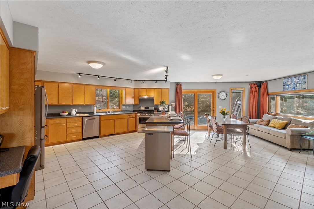 Meadows Ph Ii-A - Residential