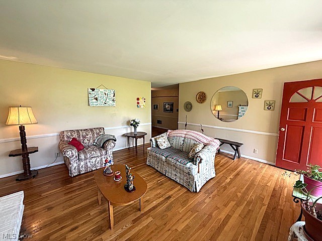 300 Eastlawn Circle