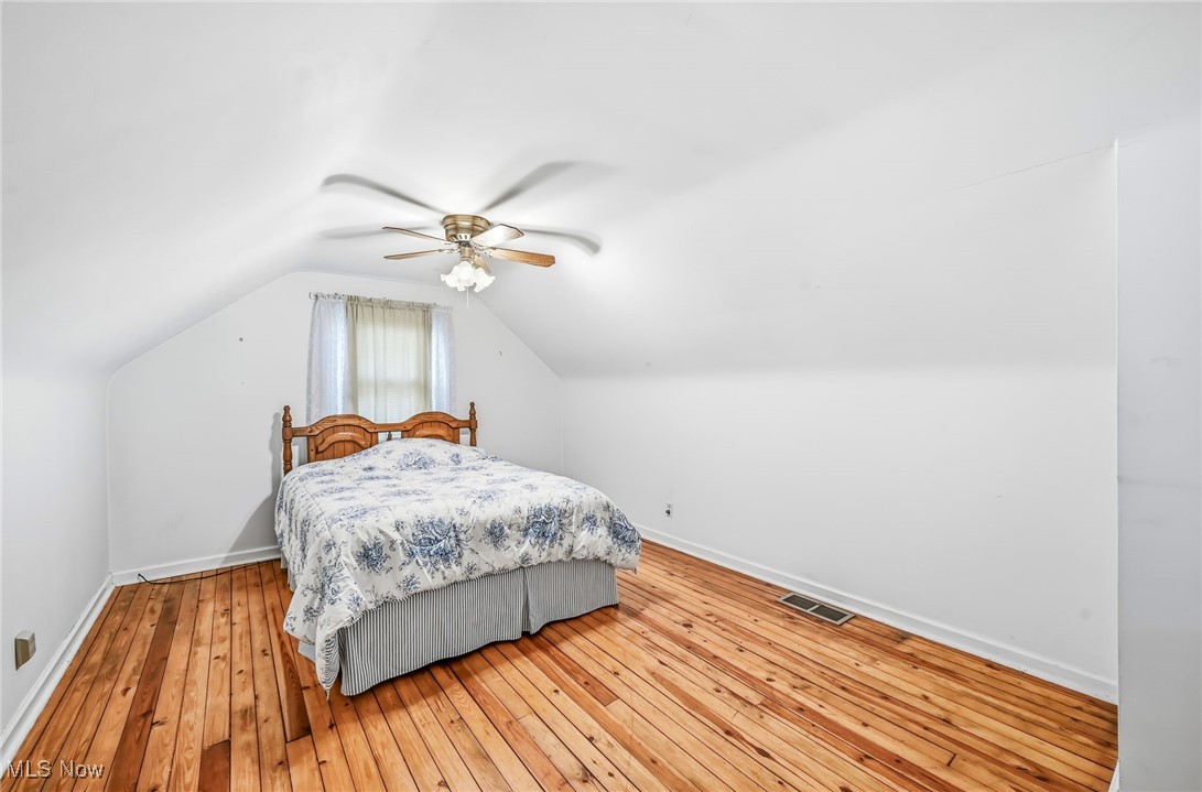 Salem, Ohio 44460, United States, 3 Bedrooms Bedrooms, ,5 BathroomsBathrooms,Residential,Active,232716