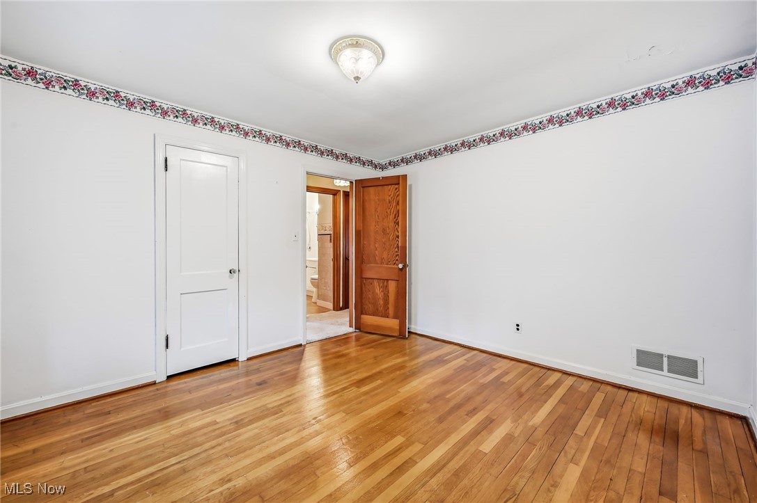 Salem, Ohio 44460, United States, 3 Bedrooms Bedrooms, ,5 BathroomsBathrooms,Residential,Active,232716