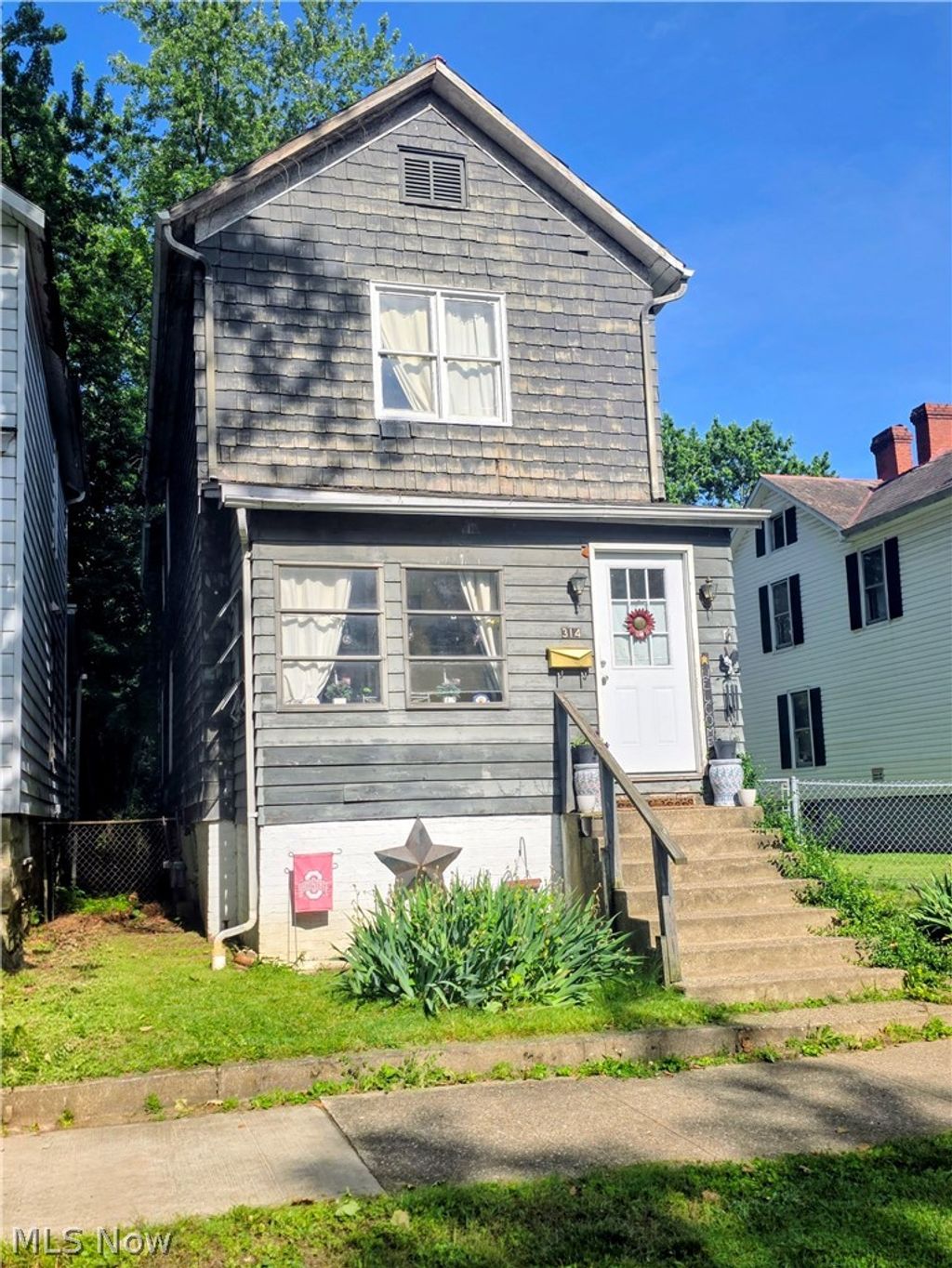Photo of 314 Harmar Street, Marietta, OH 45750 (MLS # 5214822)