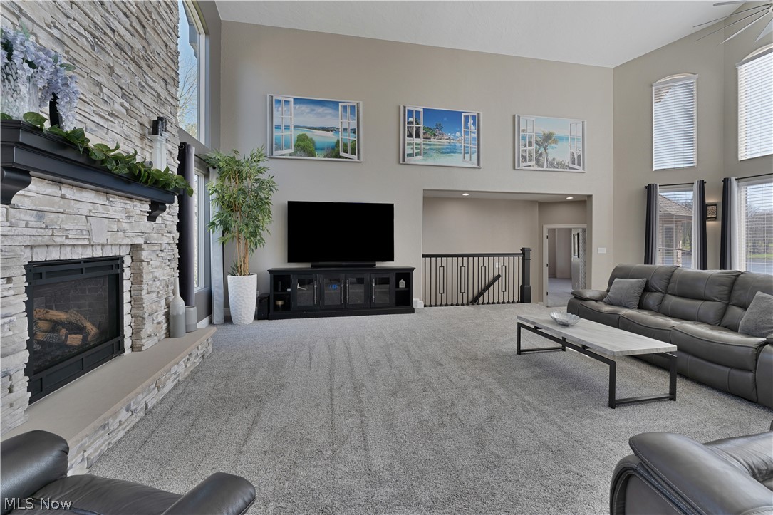 2900 Whispering Pines Drive