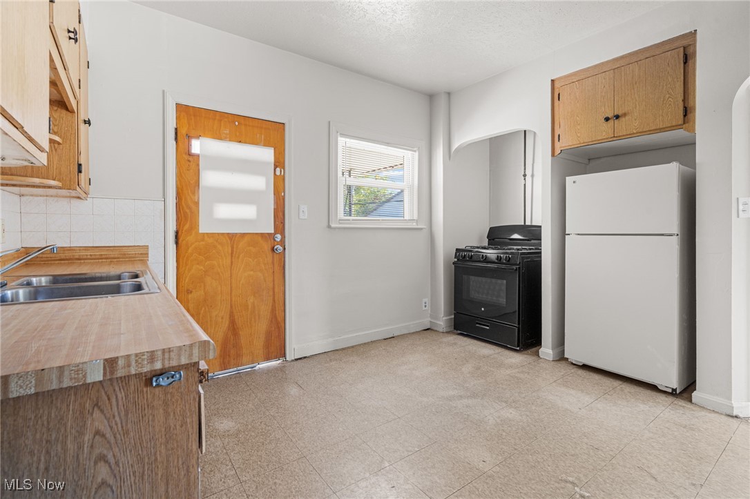 Moses - Residential Lease