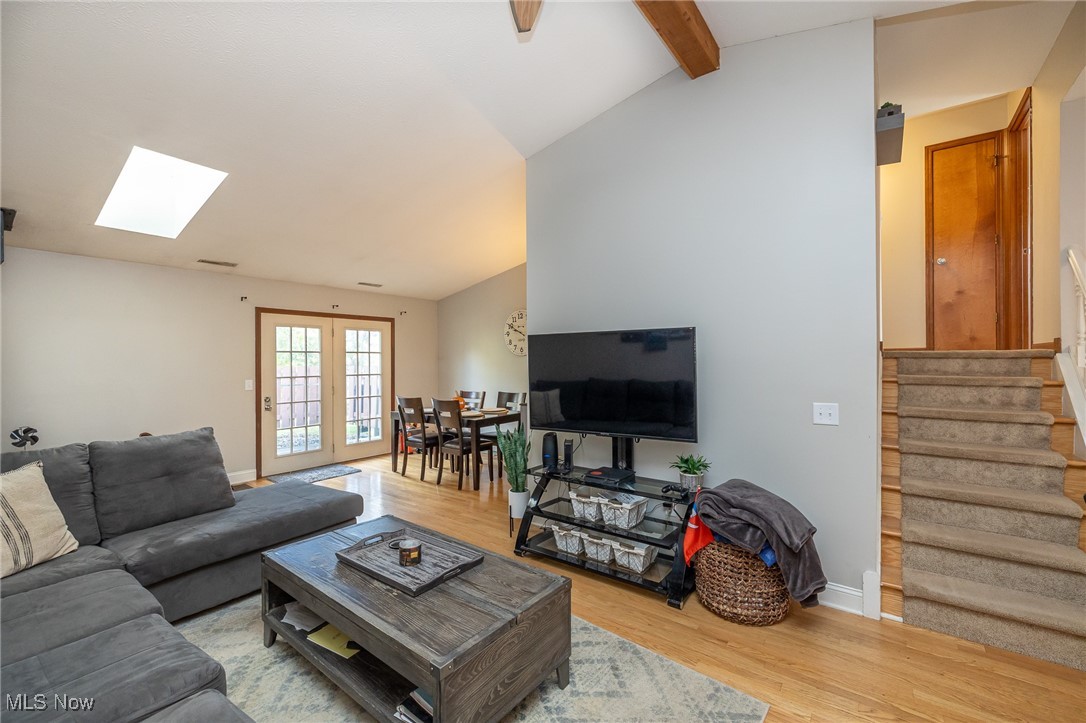 Creekside Vill - Residential