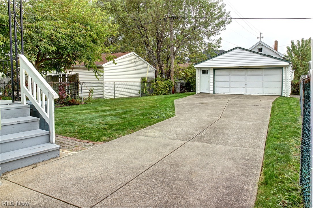 W J Lang Denison Ave - Residential