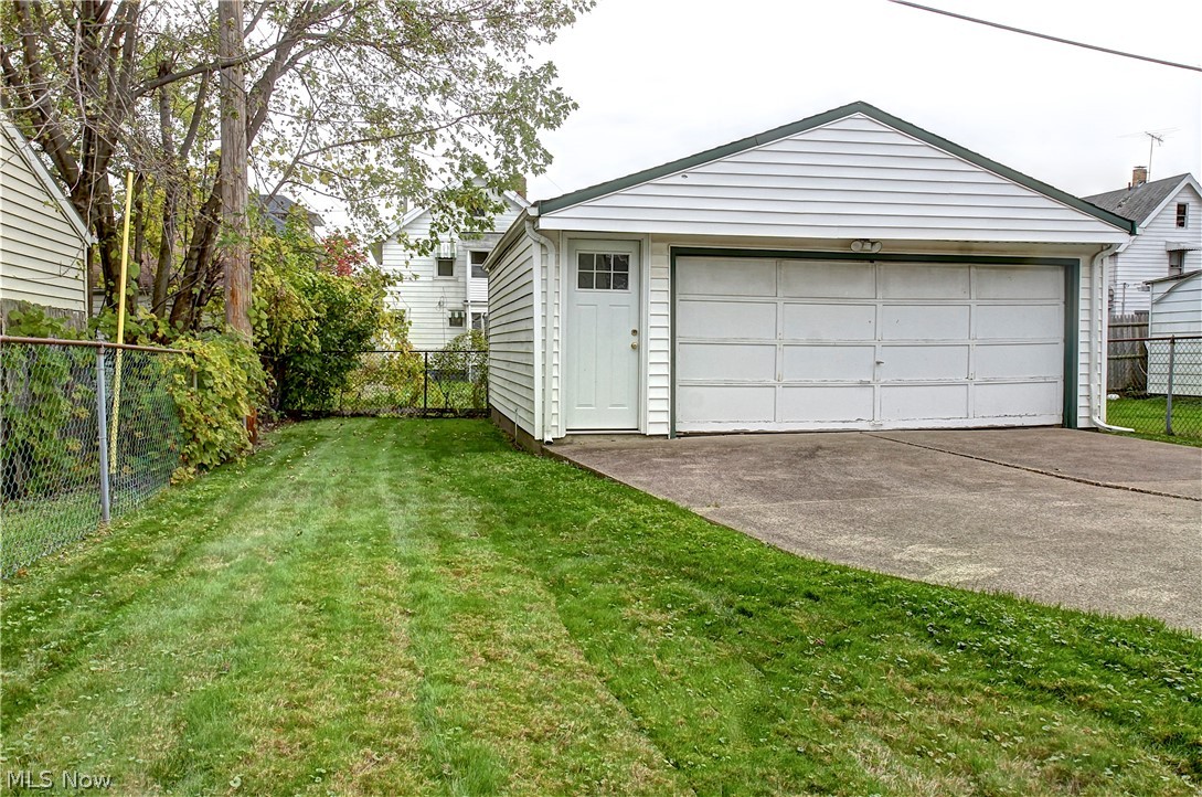 W J Lang Denison Ave - Residential