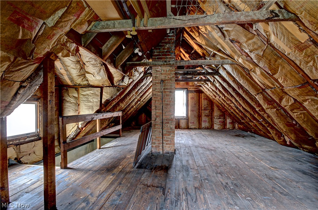 W J Lang Denison Ave - Residential