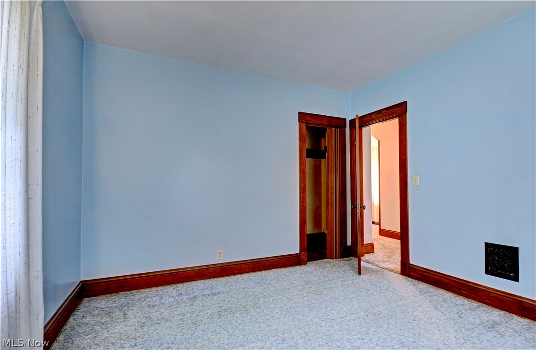 W J Lang Denison Ave - Residential