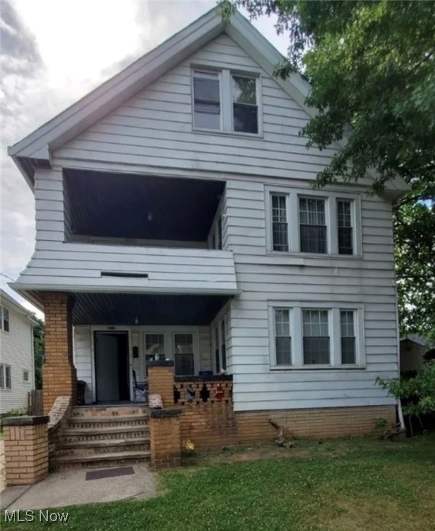 Nice updated clean 2 bedroom 1 bath upstairs unit with area for laundry in shared basement. One car detached garage with opener. Private porch.