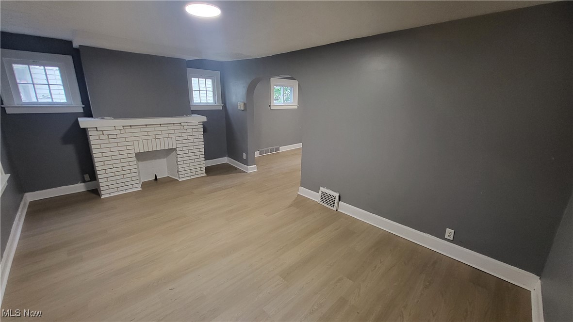 Cleveland, Ohio 44104, United States, 3 Bedrooms Bedrooms, ,2 BathroomsBathrooms,Residential,Active,132535