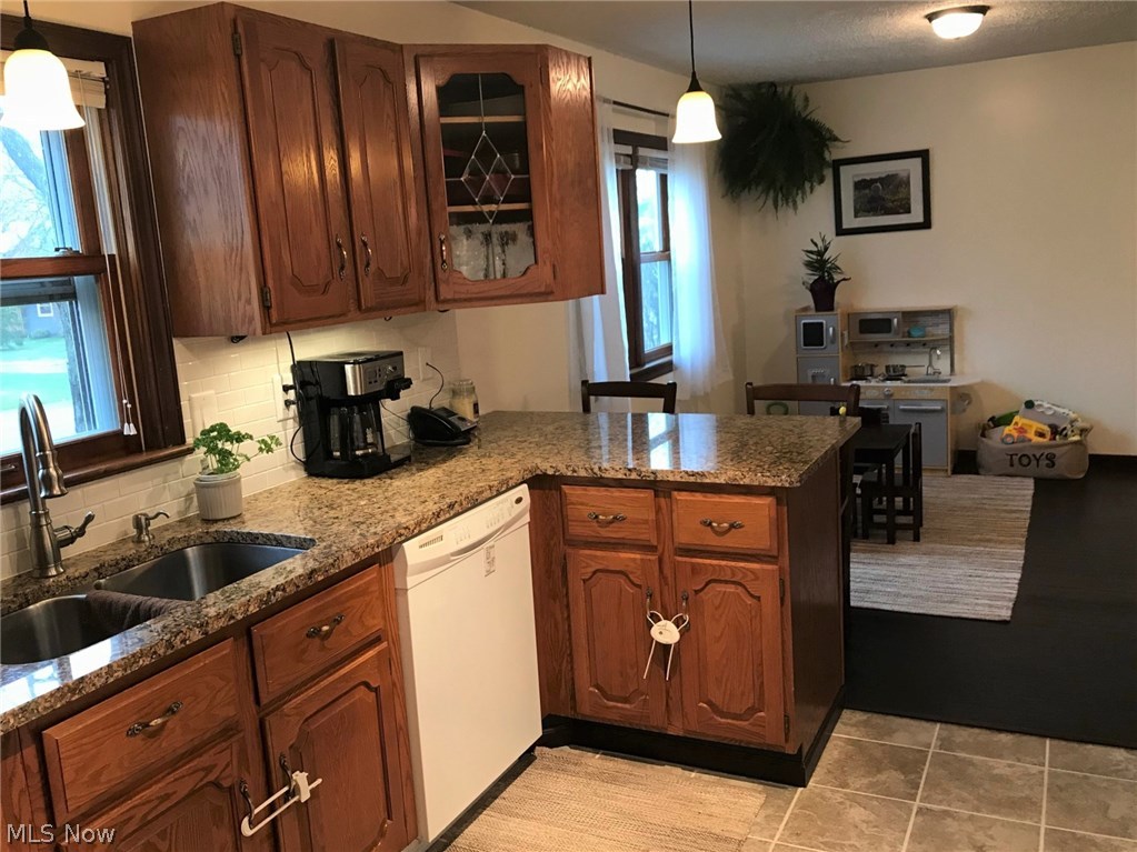 Meadowbrook Lake - Residential