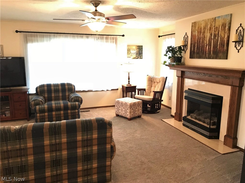 Meadowbrook Lake - Residential