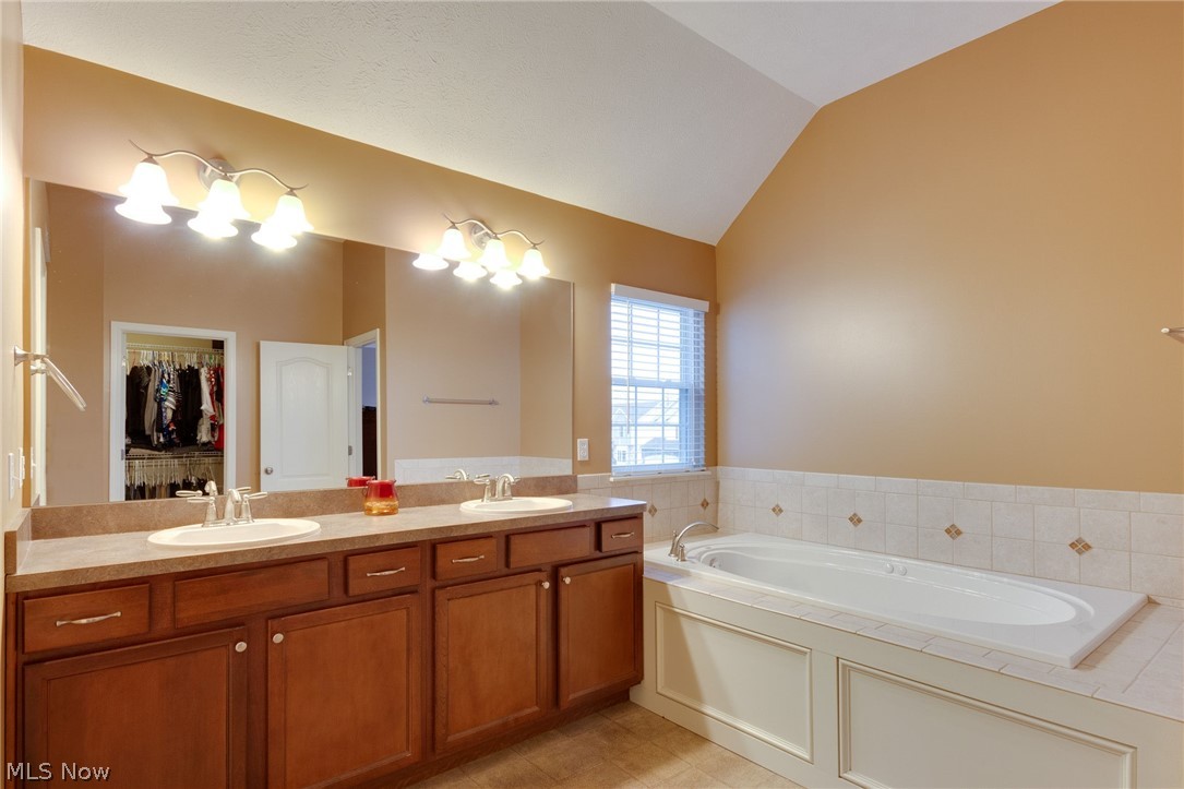 Lake Erie Shores Ph 04a - Residential