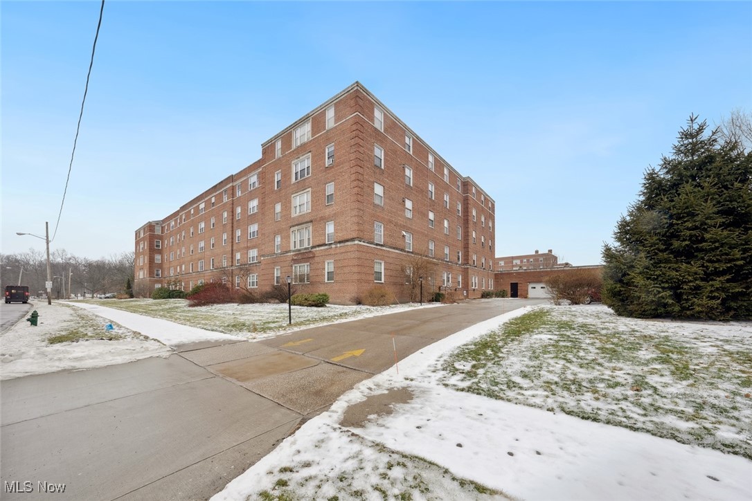 South Park Manor Condos - Residential