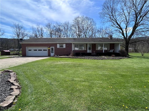 Homes For Sale - 8300 Bear Road<br/> Amsterdam, OH 43903