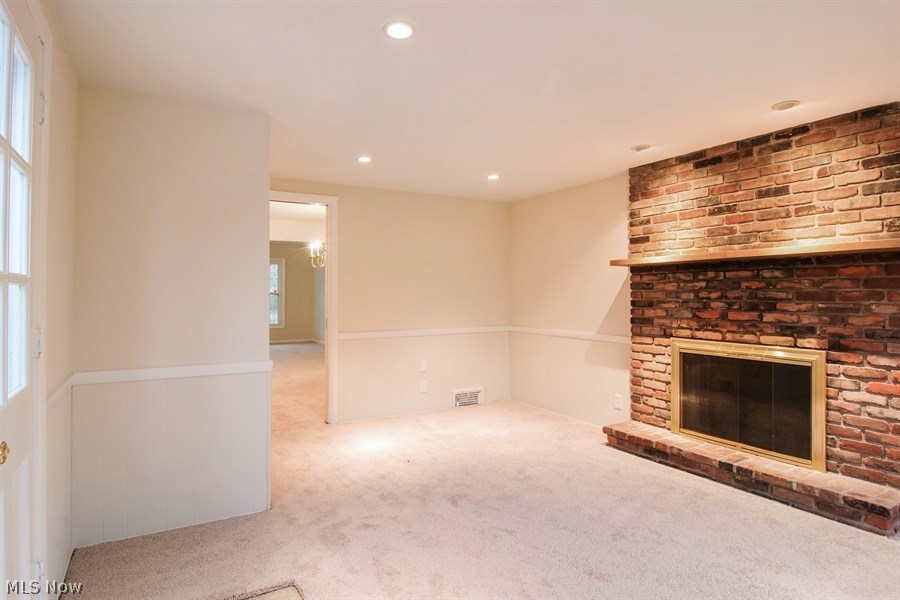 Ruples 02 - Residential