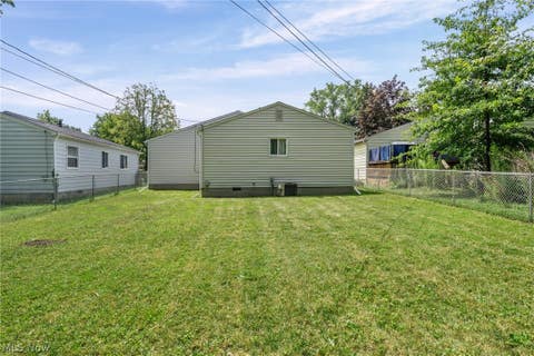 Tiny photo for 654 Wesley Drive, Berea, OH 44017 (MLS # 5232641)